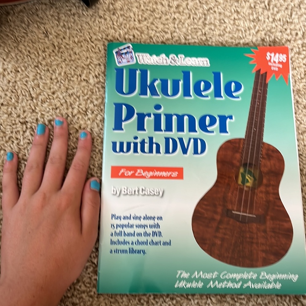 Stagg Handmade Uklele! - Picture 5 of 9